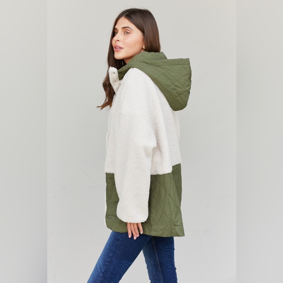 Contrast Spliced Sherpa Quilted Hooded Jacket - Picture 3 of 6